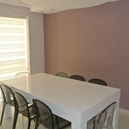 Apartment Orion Duplex 1b19 *